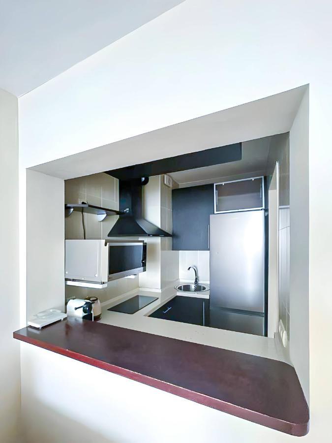 Apartment Aguamarina On The Beach Front Malaga Bagian luar foto
